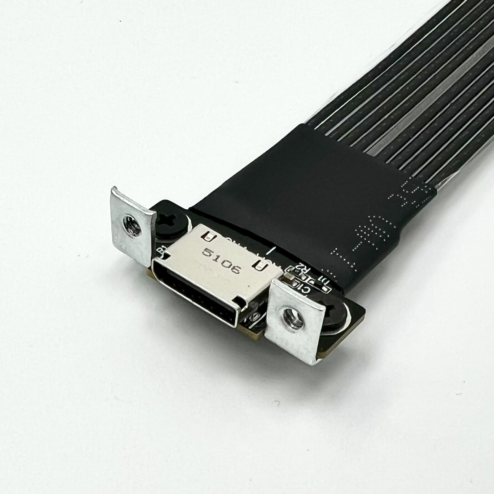 محول PCIE 5.0 X4 Gen5 M.2 NVMe - مراجعة Oculink Egpu Dock Graphics Card وسعره